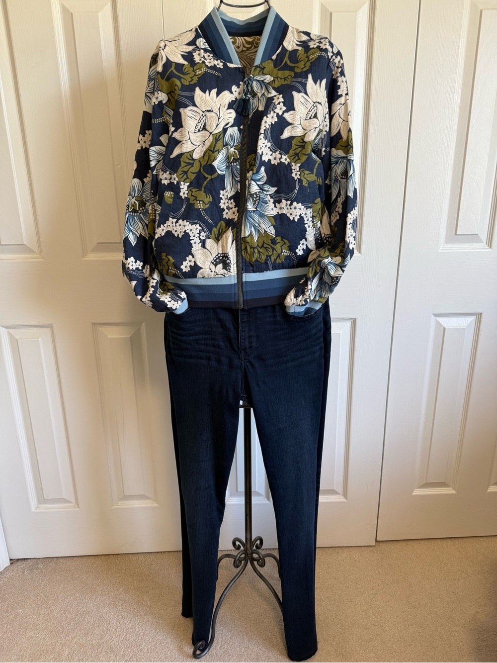 Bundle-S Reversible floral bomber jacket &EXPRESS barely boot midrise  jean 6